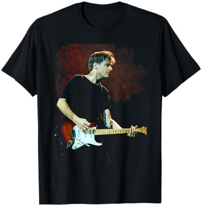 Amazon.com: Liam Gallagher with Oasis At Balloch Castle 1996 T